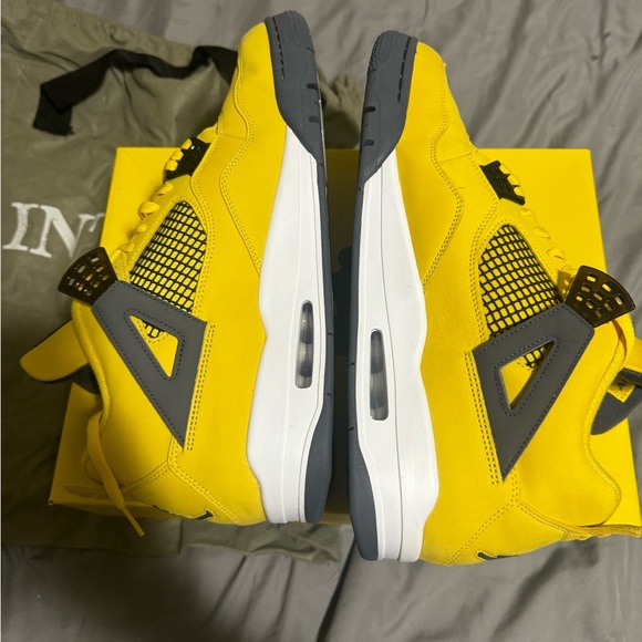 Jordan retro 4 lighting size 14 for sale. - Picture 3 of 8